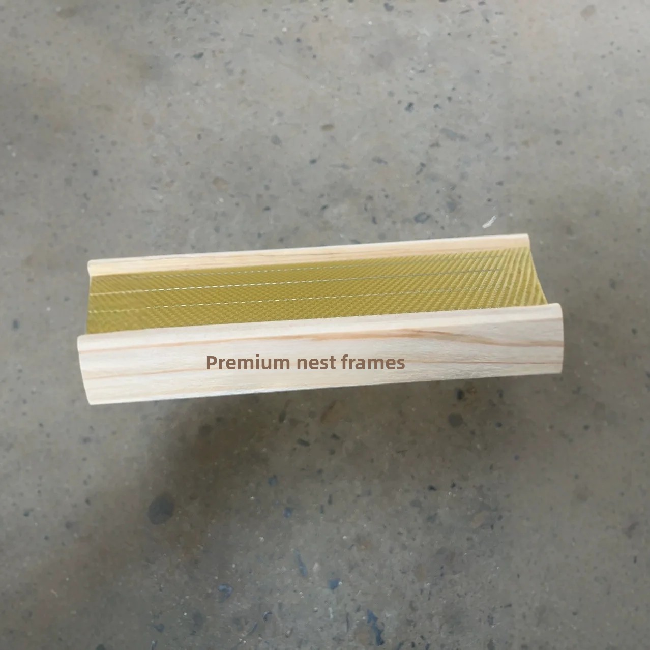 8枚枠養蜂箱フルキット、ワックスコーティングされた巣礎と枠、 - Beehive Frame Wax のレビューと価格