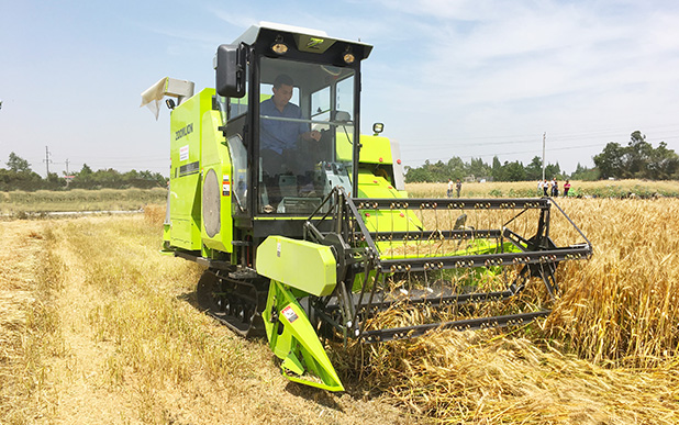 多種作物収穫機 コンバインハーベスター 米麦穀物 農業機械  - Farming Agriculture Video のレビューと価格